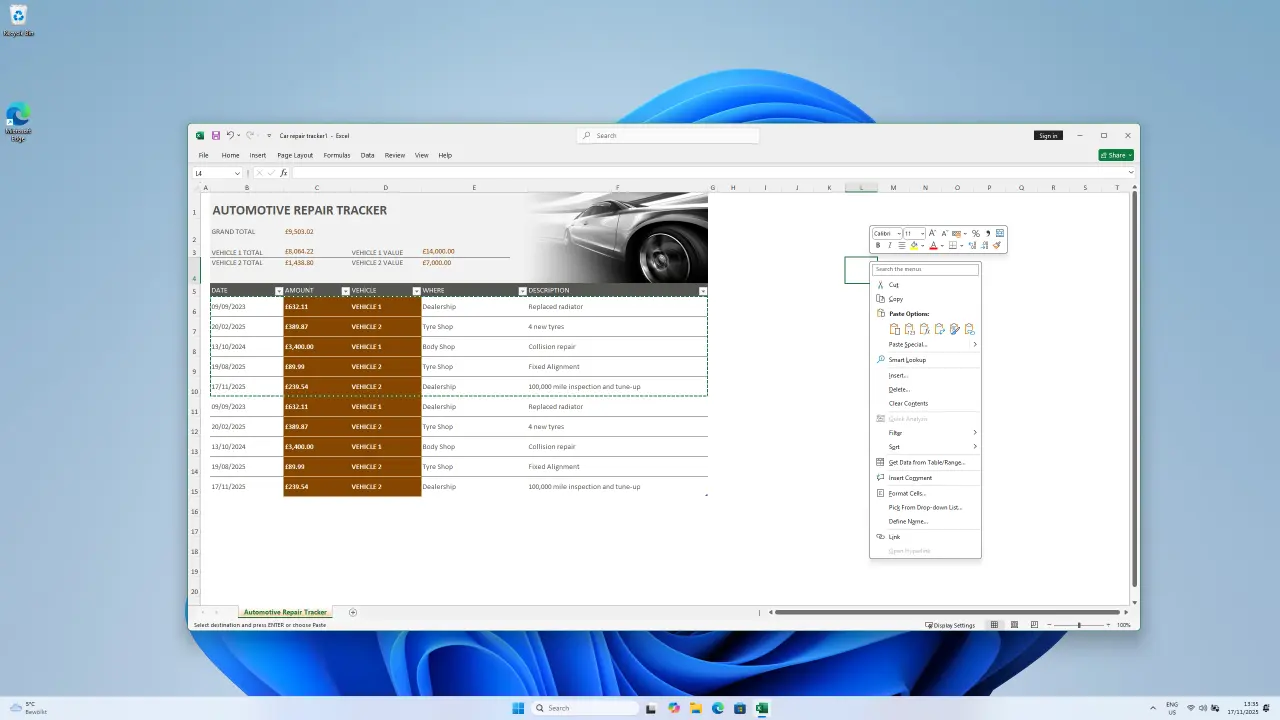 Écran d'ordinateur affichant un tableur Excel "Automotive Repair Tracker" avec détails auto et réparations, menu clic droit ouvert sur le bureau Windows 11.