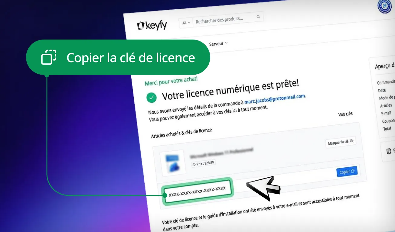 Capture d'écran montrant la confirmation d'achat d'une licence numérique avec une bannière verte "Copier la clé de licence" et une flèche indiquant le code de licence à copier.