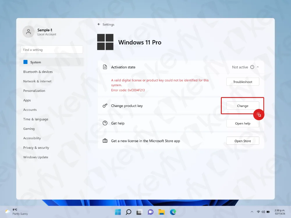 Écran des paramètres d'activation de Windows 11 Pro affichant un message d'erreur : Une licence numérique ou une clé de produit valide n'a pas été trouvée, avec une invite pour modifier la clé de produit mise en évidence en rouge.